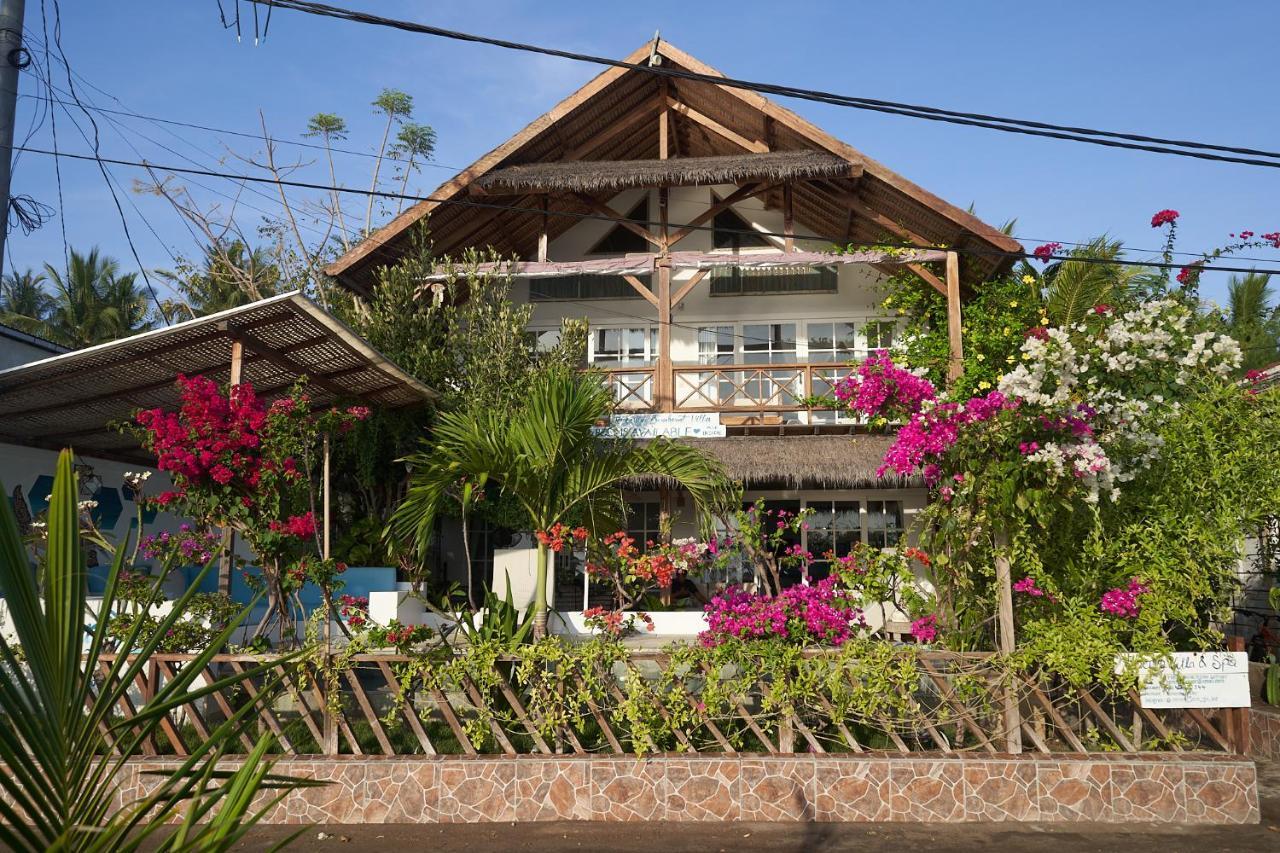 Serenity Luxurious Beachfront Villa & Spa With Private Infinity Pool, 8 Guests กิลิไอร์ ภายนอก รูปภาพ