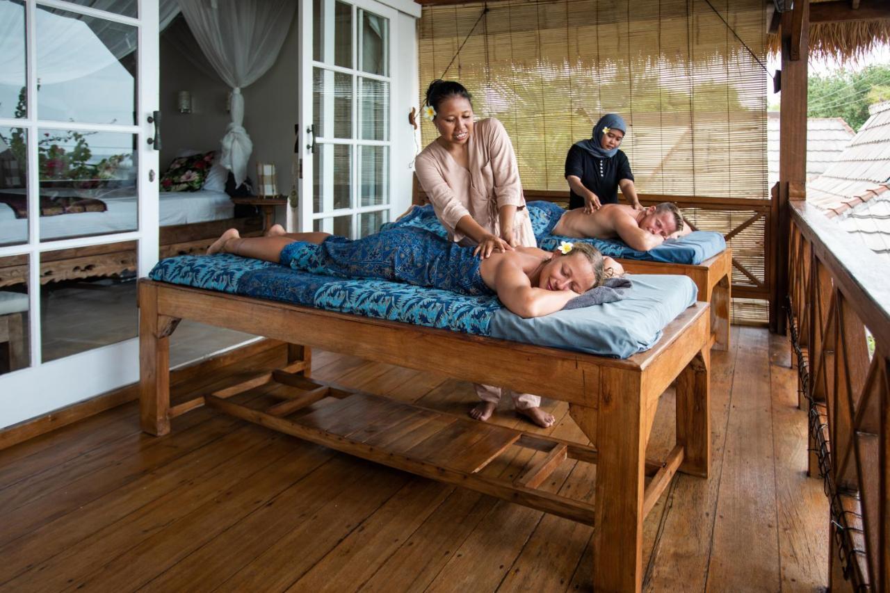Serenity Luxurious Beachfront Villa & Spa With Private Infinity Pool, 8 Guests กิลิไอร์ ภายนอก รูปภาพ